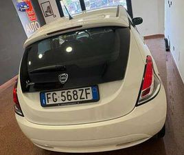 YPSILON III 2015 1.2 SILVER ECOCHIC GPL 69CV