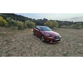 LEXUS IS IS 300H 300H LUXURY SAFETY