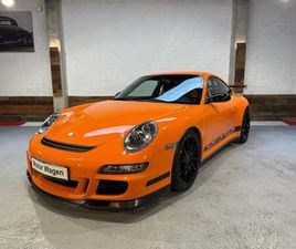 PORSCHE 911 GT3 RS