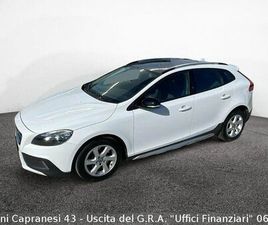 VOLVO V40 CROSS COUNTRY D3 VOLVO V40 CROSS COUNTRY D3 GEARTRONIC MOMENTUM