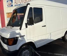 MERCEDES TN 308 D EMPATTEMENT 30