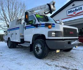 GMC C SERIES 2009 GMC C5500 BUCKET TRUCK -- 42’ INSULATED -- DURAMAX -- ONLY 88K