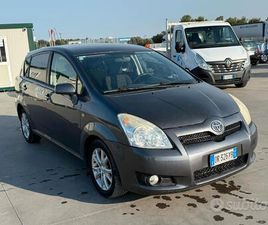 TOYOTA COROLLA VERSO 2.2 16V D-4D LUNA