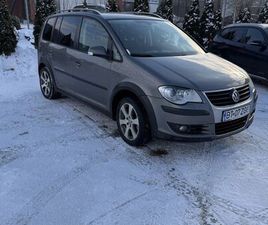 VAND TOURAN CROSS7 LOCURI 2008 BOTOSANI