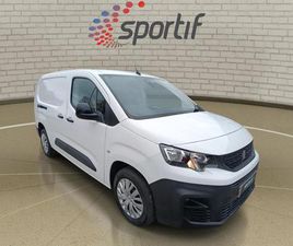 1.5 BLUEHDI 950 PROFESSIONAL PREMIUM LONG PANEL VA