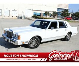 1989 LINCOLN TOWN CAR
