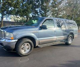 2002 FORD. EXCURSION XLT 8 PASSENGER.
