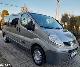 RENAULT TRAFIC PASSENGER PRIVILÈGE