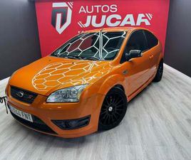 FORD FOCUS 2.5 ST RACING ORANGE