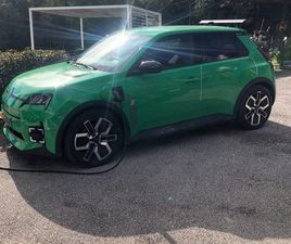 RENAULT R5 ÉLECTRIQUE TECHNO 120 CH VERTE