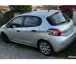 PEUGEOT 208 SOCIETE VENDS PEUGEOT 208 COMMERCIALE