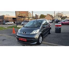 PEUGEOT 107 1.0 12V 70 CV TRENDY BVA 2-TRONIC *PREMIÈRE MAIN
