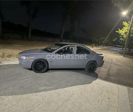 VOLVO S60 D5 VOLVO S60 D5 MOMENTUM