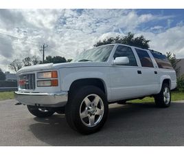 1996 GMC SUBURBAN SUV