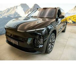 100 KWH/AWD/653HK/6-SITS/HEAD UP/PANO