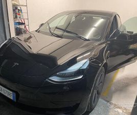 TESLA MODEL 3 RWD CON AUTOPILOT AVANZATO