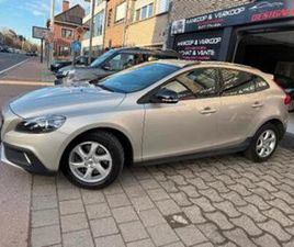 ② VOLVO V40 CROSS COUNTRY T3 ESSENCE 152PK*ETAT NEUVE* — VOLVO — 2EMEMAIN