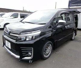 TOYOTA VOXY ZS KIRIMEKI HYBRID CAR WITH VX REPORT PETROL/ELECTRIC HYBRID AUTOMATIC