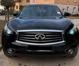 INFINITI QX70