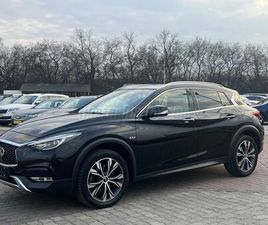 INFINITI QX30 2.2D PREMIUM TECH AWD 7DCT GYÁRI FÉNYEZÉS SZERVIZKÖNYV 184.000 KM BOSE F1 PANORÁMA ÜVEGTETŐ