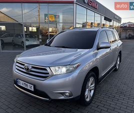 TOYOTA HIGHLANDER 2011