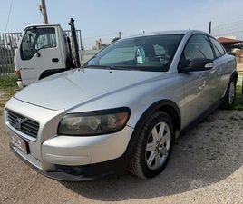 VOLVO C30 2.0 D MOMENTUM