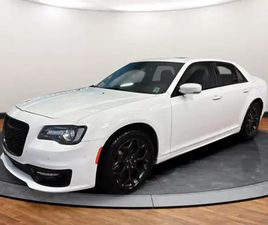 2023 CHRYSLER 300 S AWD! HUGE SUNROOF! FINANCE NOW!