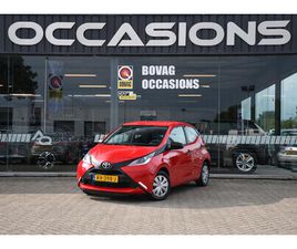 TOYOTA AYGO 1.0 VVT-I X-FUN HILL HOLD/ LED/ BLUE-TOOTH