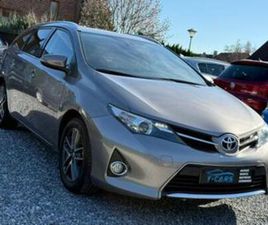 ② TOYOTA AURIS 1.4D -4D//CAMÉRA NAVI… — TOYOTA — 2EMEMAIN