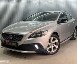 VOLVO V40 CROSS COUNTRY 2.0 D3 MOMENTUM