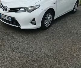 TOYOTA AURIS BREAK