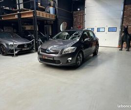 TOYOTA AURIS HYBRIDE 136H MILLENIUM 17 ENTRETIEN COMPLET CONSTRUCTEUR / CAMERA DE RECUL