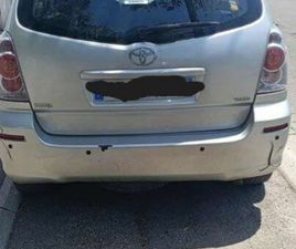 3/3 TOYOTA VERSO 242