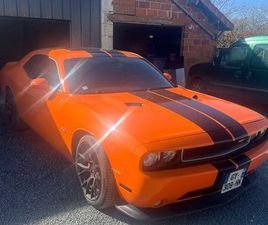 DODGE CHALLENGER SRT8 V8