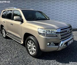 TOYOTA LAND CRUISER VDJ 200 4.0 V6 275CH 7 PLACES - CARNET ENTRETIEN - TOIT OUVRANT - ATTELAGE - SIÈGES ELECTRIQUES - 157 000KM