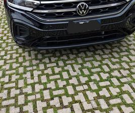 VOLKSWAGEN T-ROC R LINE