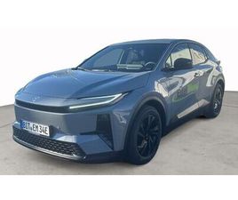 TOYOTA C-HR+