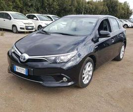 AURIS II 2015 1.8H ACTIVE CVT MY17