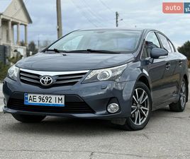 TOYOTA AVENSIS 2012