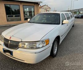 LINCOLN TOWN CAR LIMOUSINE 9 METRI