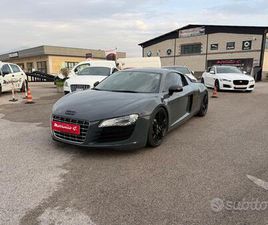 AUDI R8 4.2 V8 FSI QUATTRO R TRONIC