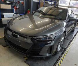 AUDI E-TRON GT QU. MATRIX ALLRADL. HUD PANO LUFT