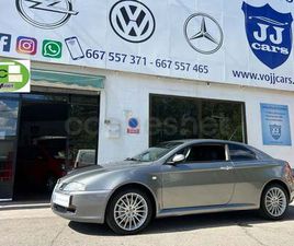 ALFA ROMEO GT 2.0 JTS DISTINCTIVE