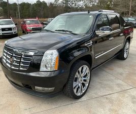 2013 CADILLAC ESCALADE EXT PREMIUM SPORT UTILITY PICKUP 4D 5 1/4 FT