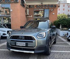 MINI COOPER D COUNTRYMAN FAVOURED XL - VENDUTA IL