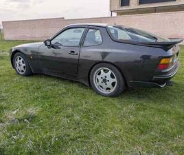 PORSCHE - 944
