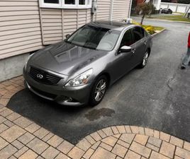 INFINITI G37X 2011