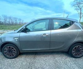 LANCIA YPSILON 2023 BENZINA HYBRID