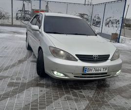 TOYOTA CAMRY 2001