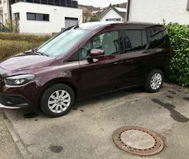 T-KLASSE T 180 AUTOMATIK EDITION